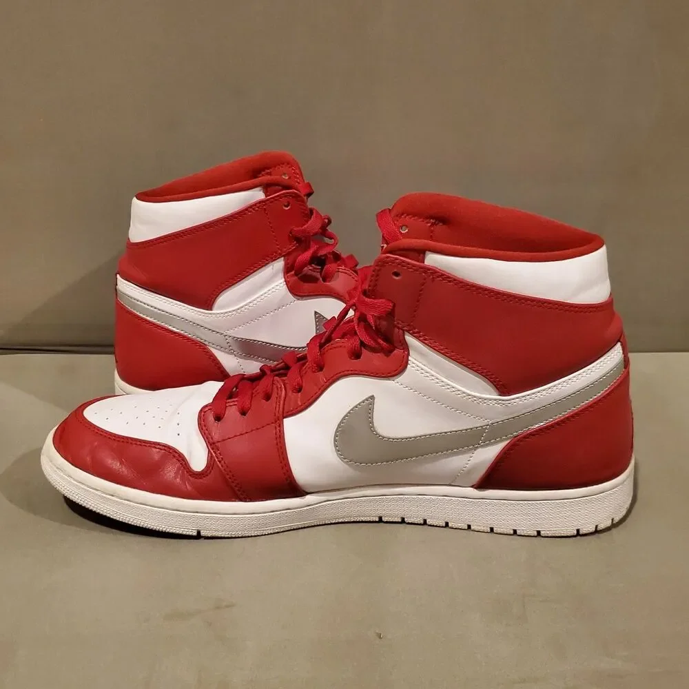 Size 15 - Jordan 1 Retro High Silver Medal 2016 332550-602